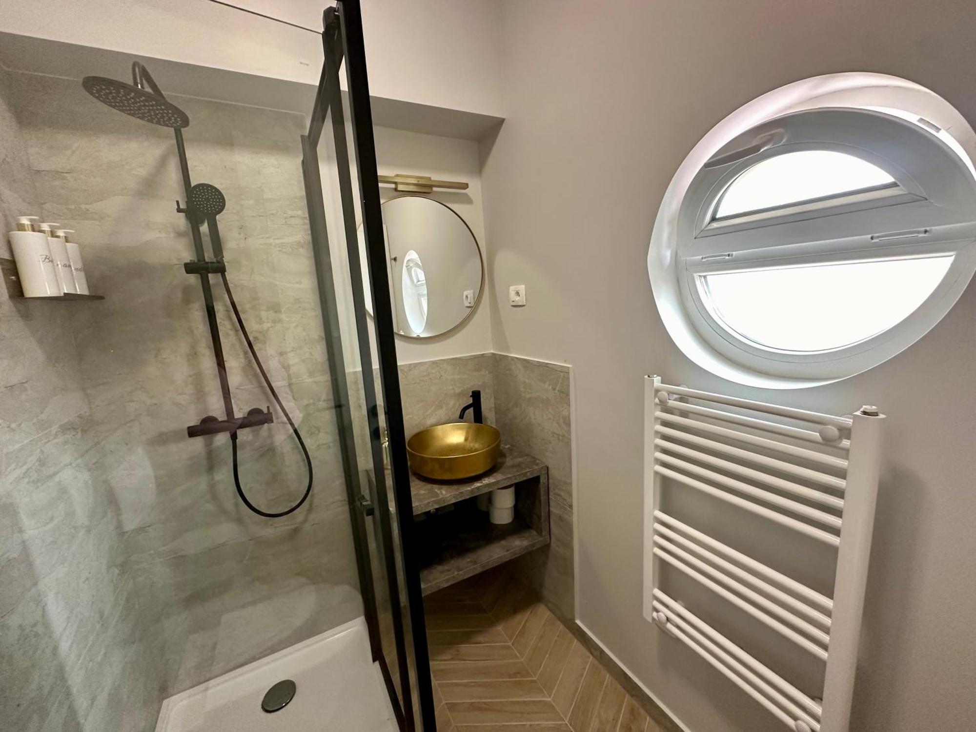 Mariani Luxury Rooms In Center Split Exterior foto